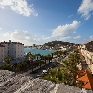 Apartment Emperor's Chambers Luxury, Split